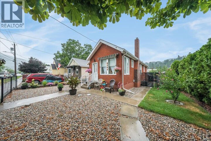 Property Photo: 2081 Second Avenue BC V1R 1N4