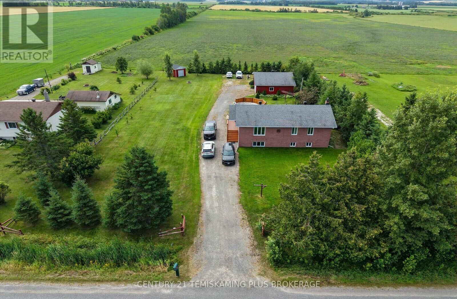 Property Photo: 045090 Highway 562 ON P0J 1S0