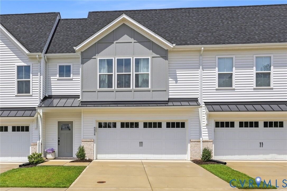 Property Photo: 6824 Oasis Breeze Ln VA 23112