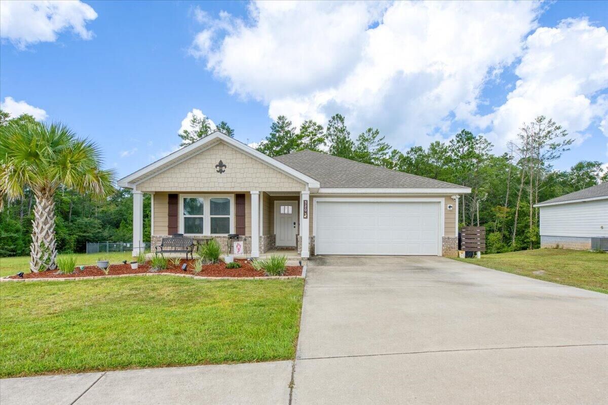 Property Photo:  520 Whispering Creek Avenue  FL 32439 