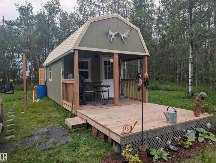 Property Photo: 535017 Rge Rd 174 AB T0B 3H0