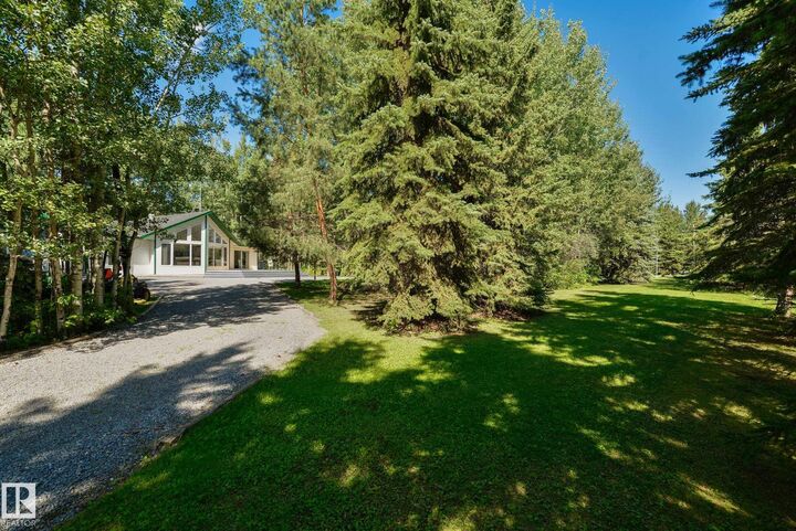 Property Photo: 20 53123 Hwy 31 AB T0E 2B0