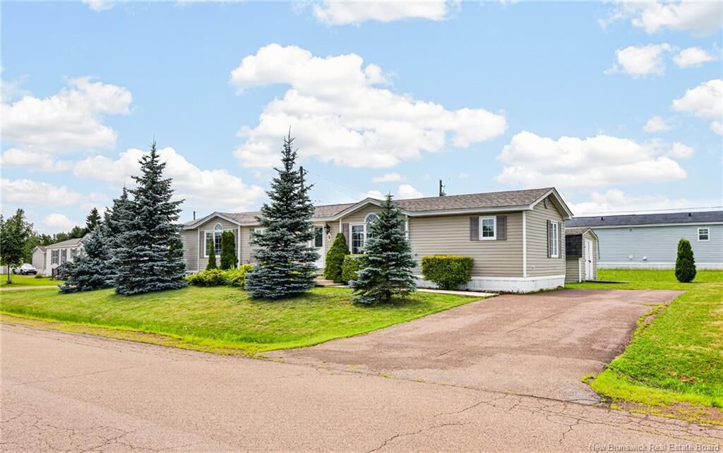 Property Photo:  9 Blue Ash Street  NB E1H 3E1 