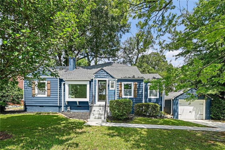 Property Photo:  3423 Rugby Circle  GA 30337 