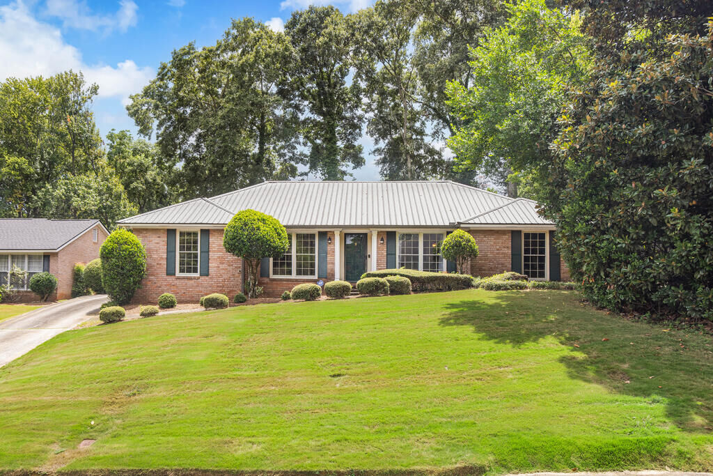 Property Photo: 6240 Charing Drive GA 31909