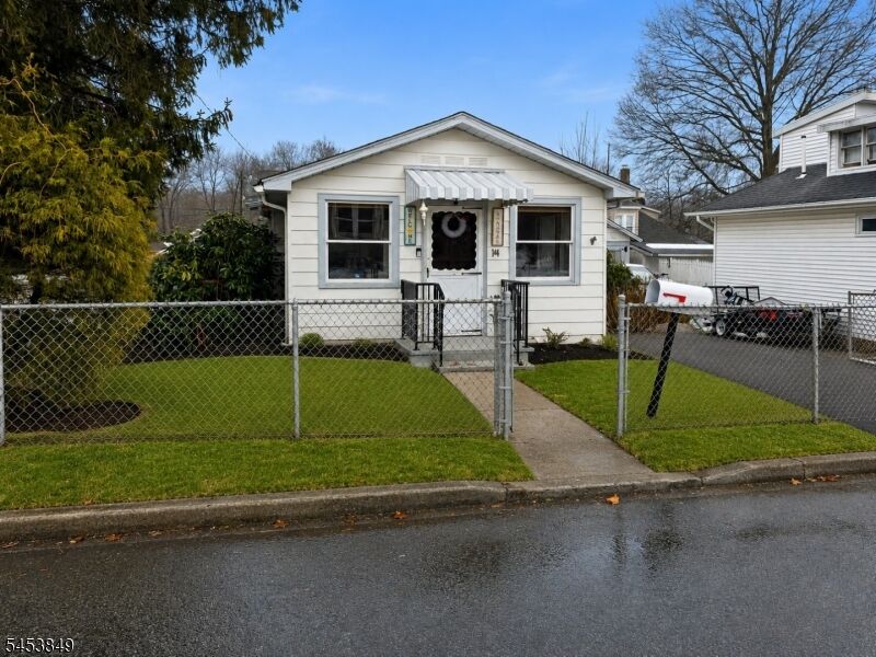 Property Photo: 14 High St NJ 07828