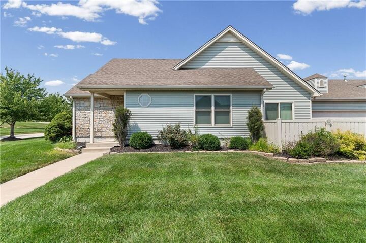 Property Photo:  9831 N Potter Avenue  MO 64157 