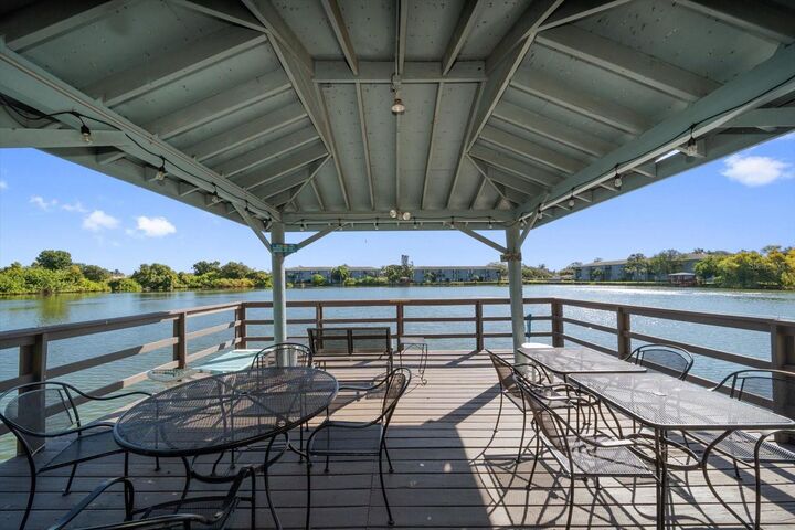 Property Photo:  11485 Oakhurst Road 1100-304  FL 33774 