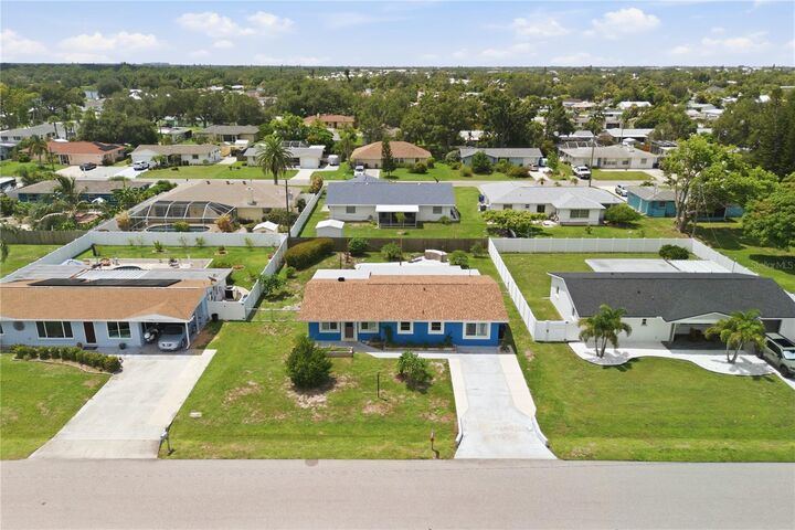 Property Photo:  1317 Cypress Avenue  FL 34285 
