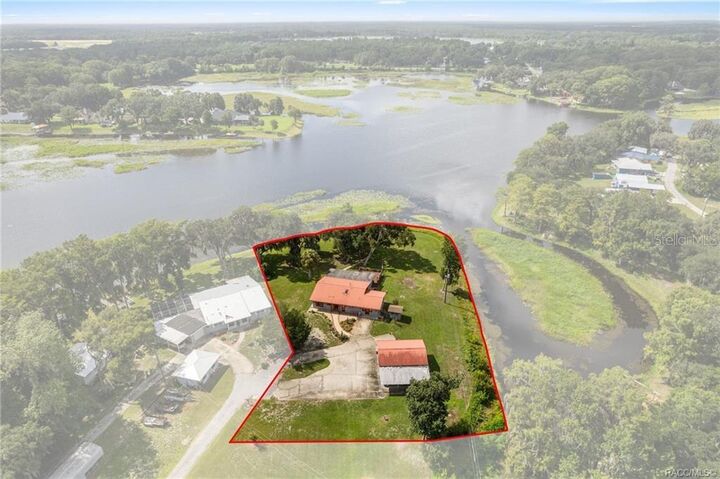Property Photo:  8004 E Halcyon Isle Court  FL 34450 