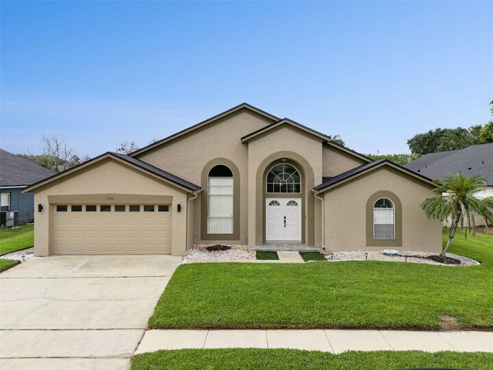 Property Photo: 3131 Denham Court FL 32825