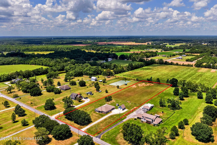 Property Photo:  8101 Pecan Ridge Drive  MS 39562 