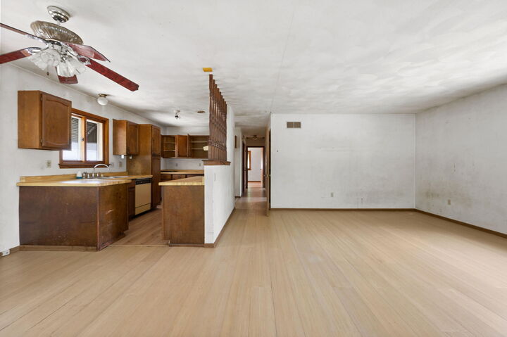 Property Photo:  6083 S 20th St  WI 53221 