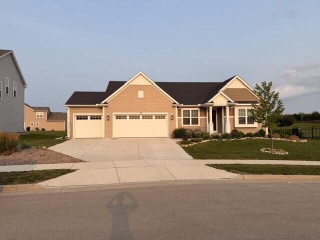 Property Photo:  180 Emerald Cir  WI 53080 