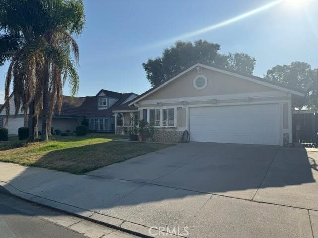 Property Photo:  15135 Calle Renfro  CA 92551 