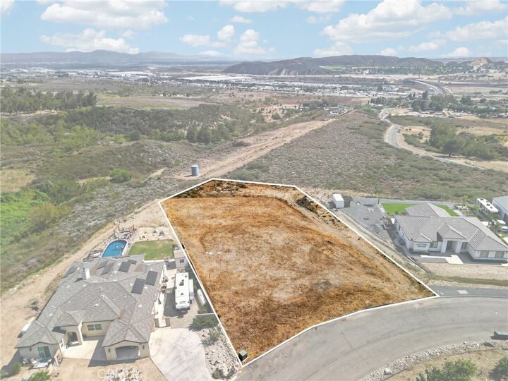 Property Photo: 18655 Deercrest Estates CA 92407