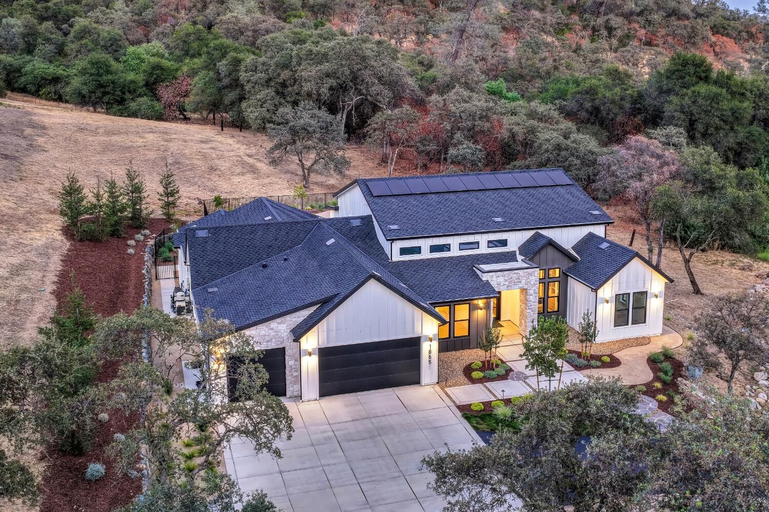 Property Photo: 1865 Vista Cielo Drive CA 95658