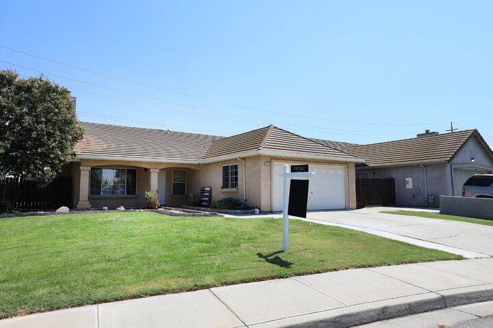 Property Photo:  1610 Brookhaven Drive  CA 95360 