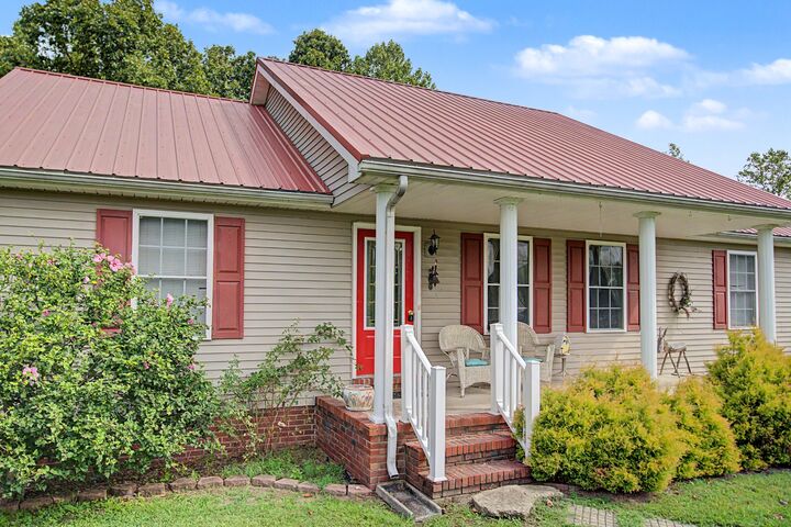 Property Photo:  8229 Galen Rd  TN 37083 
