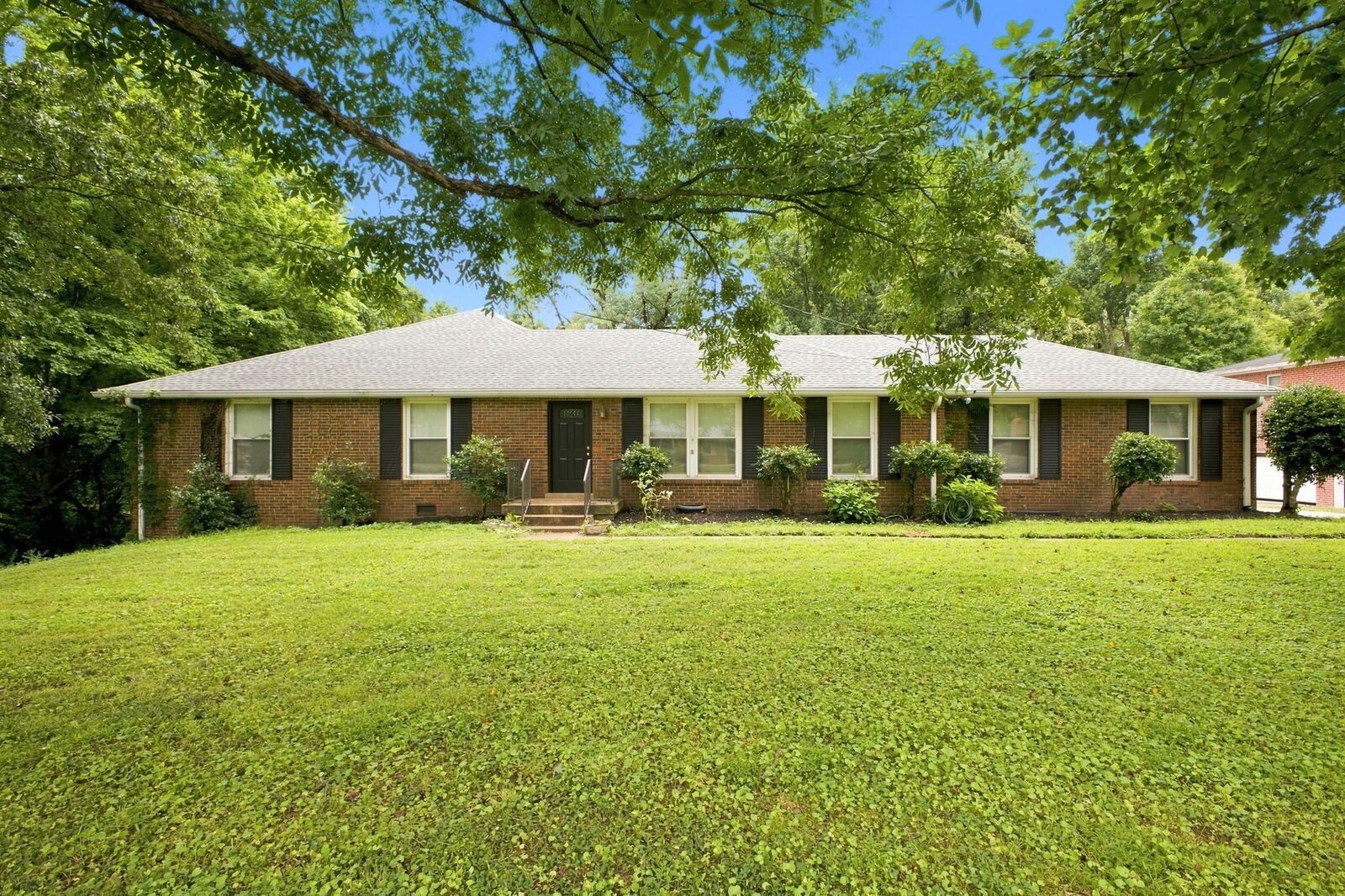 Property Photo:  313 Timberdale Ct  TN 37211 