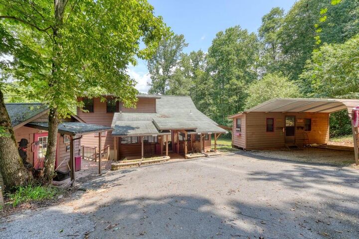 Property Photo:  7429 Cassie Lane  GA 30546 
