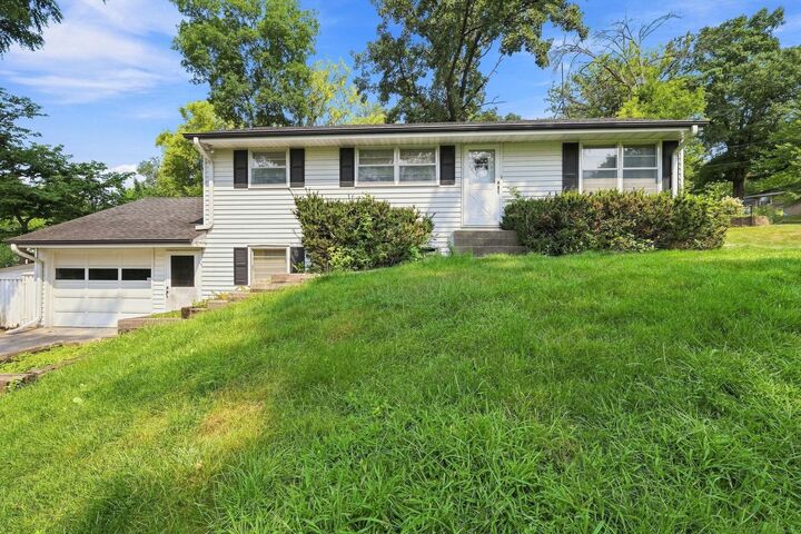 Property Photo:  17924 Bell Circle W  MN 55345 