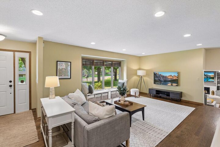 Property Photo:  4615 Saddlewood Drive  MN 55345 