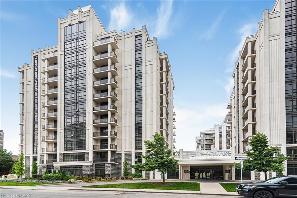 Property Photo:  81 Robinson Street 1009  ON L8P 0C2 