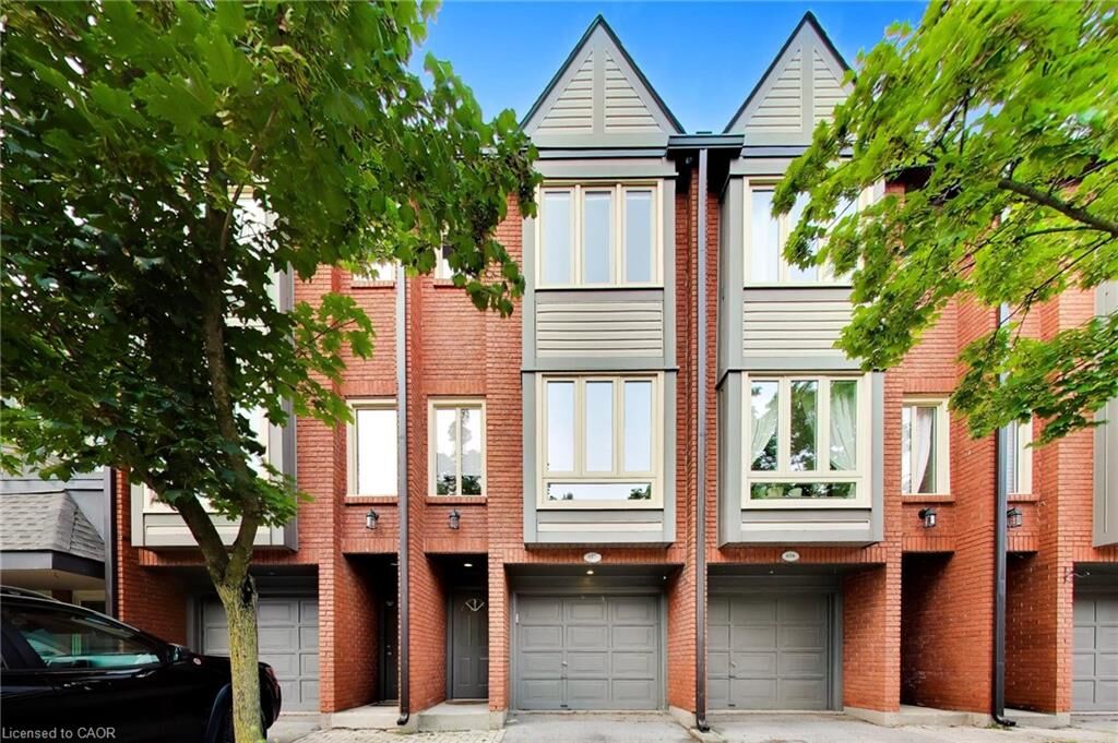 Property Photo: 895 Maple Avenue 617 ON L7S 2H7
