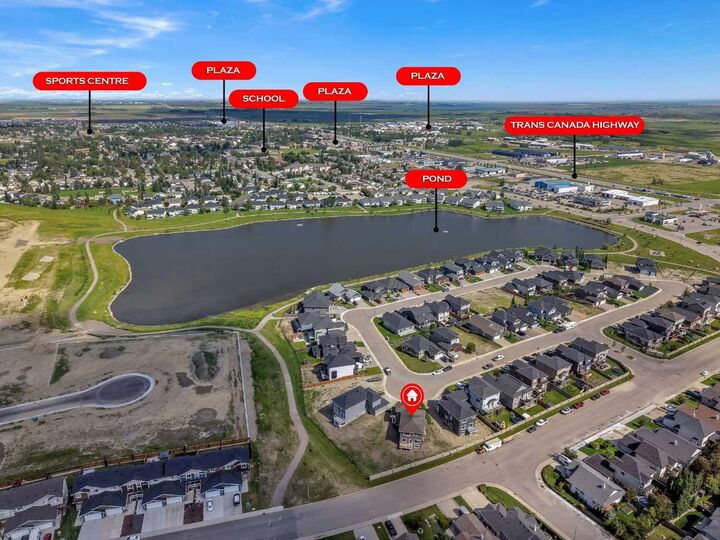 Property Photo: 67 Lakes Estates Circle AB T1P 0B6
