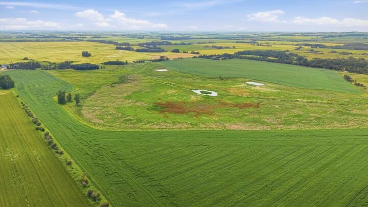Property Photo: On Township Road 374 AB T4E 2C7