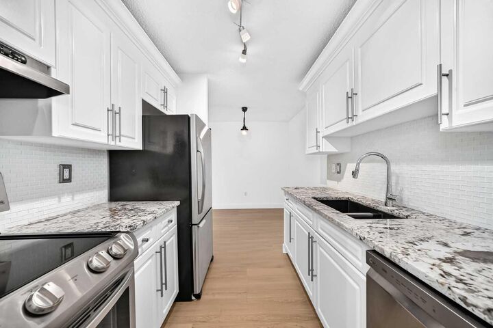 8948 Elbow Drive SW 503 — photo 1