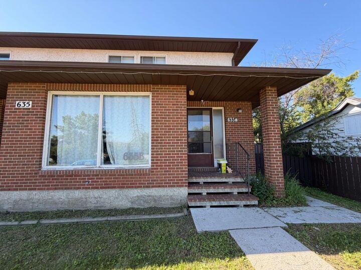 645 3 Avenue W — photo 1