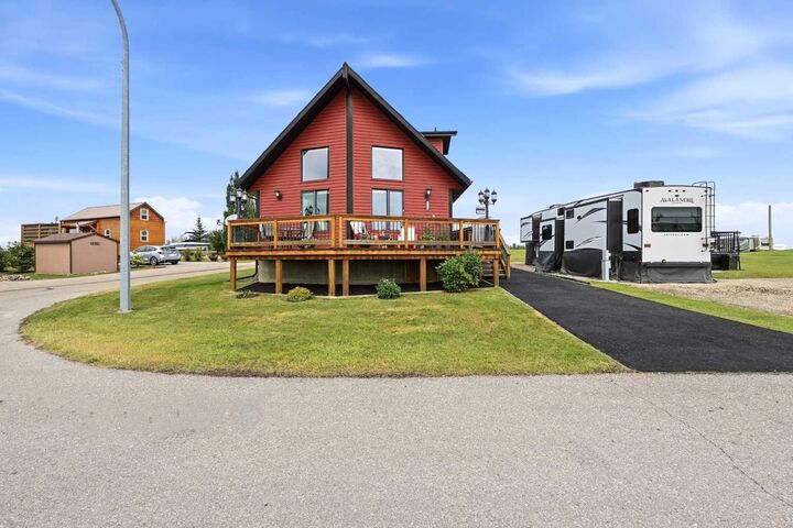 Property Photo: 25054 South Pine Lake Road 5022 AB T0M 1R0