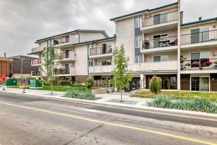 Property Photo:  647 1 Avenue NE 403  AB T2E 0B5 