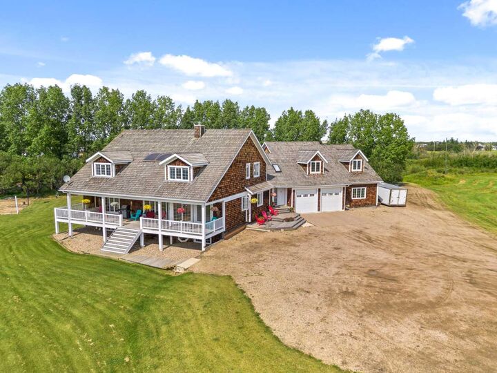 Property Photo: Pt SE 33-49-01 W4 AB T9V 3A8