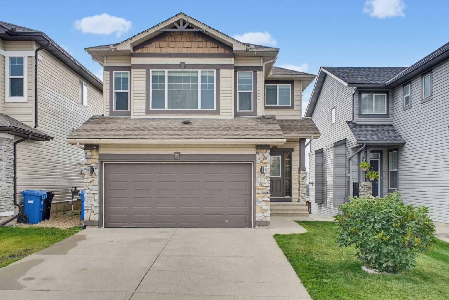 Property Photo: 71 Pantego Way NW AB T3K 0C3