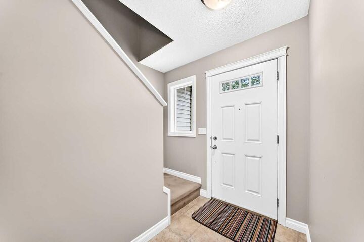 Property Photo: 308 11 Avenue 129 AB T1V 0G3