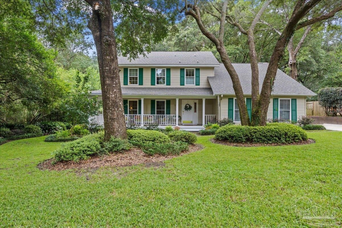 Property Photo:  1207 Creek Bridge Rd  FL 32514 