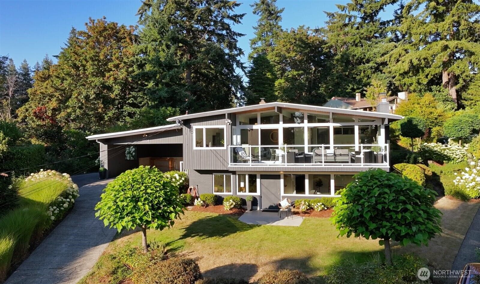Property Photo: 11808 Marine View Drive SW WA 98146