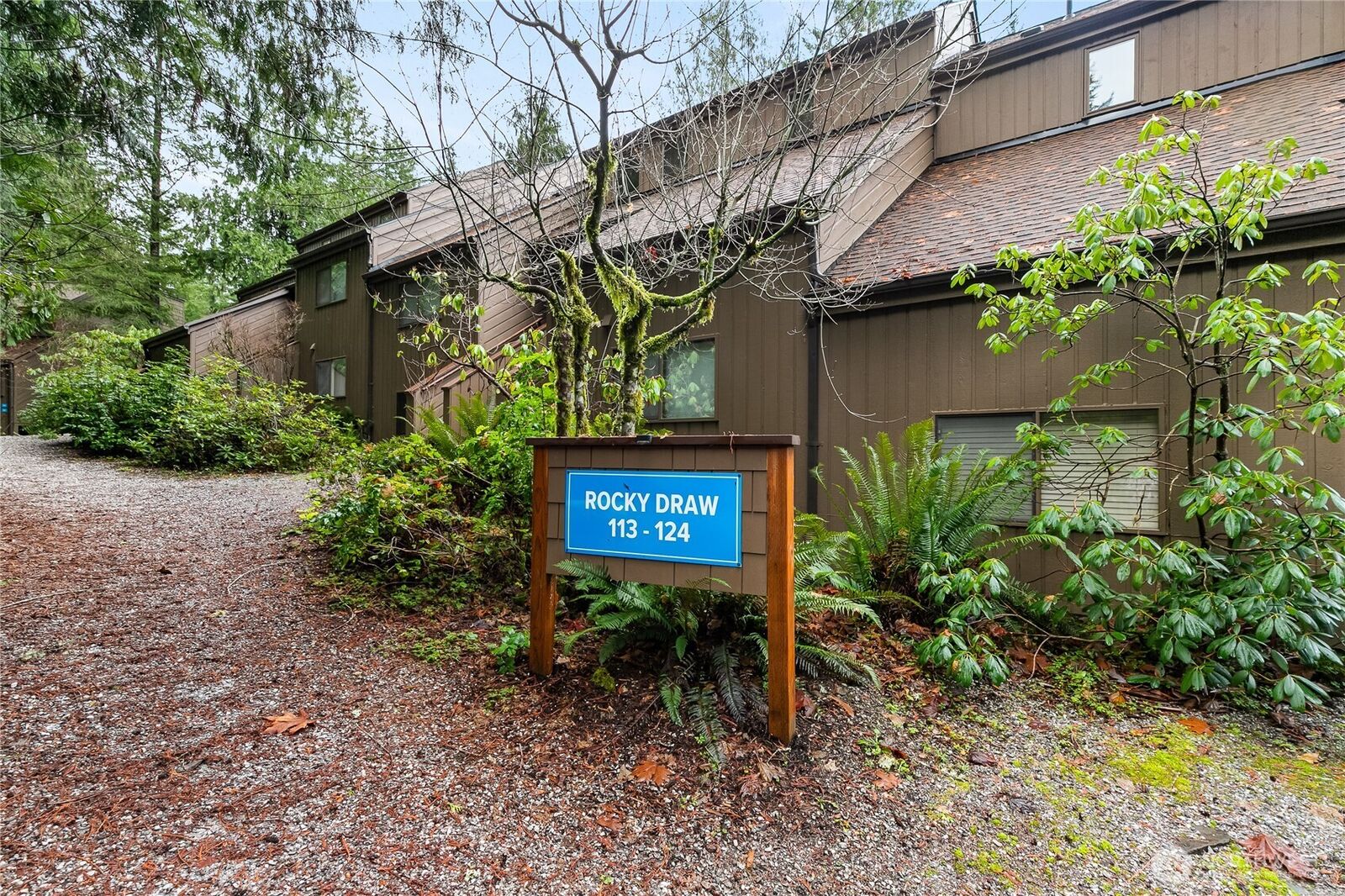 Property Photo: 10500 Mt Baker Hwy 122 WA 98244