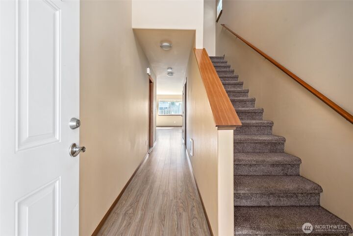Property Photo:  60 NE Melrose Drive  WA 98277 