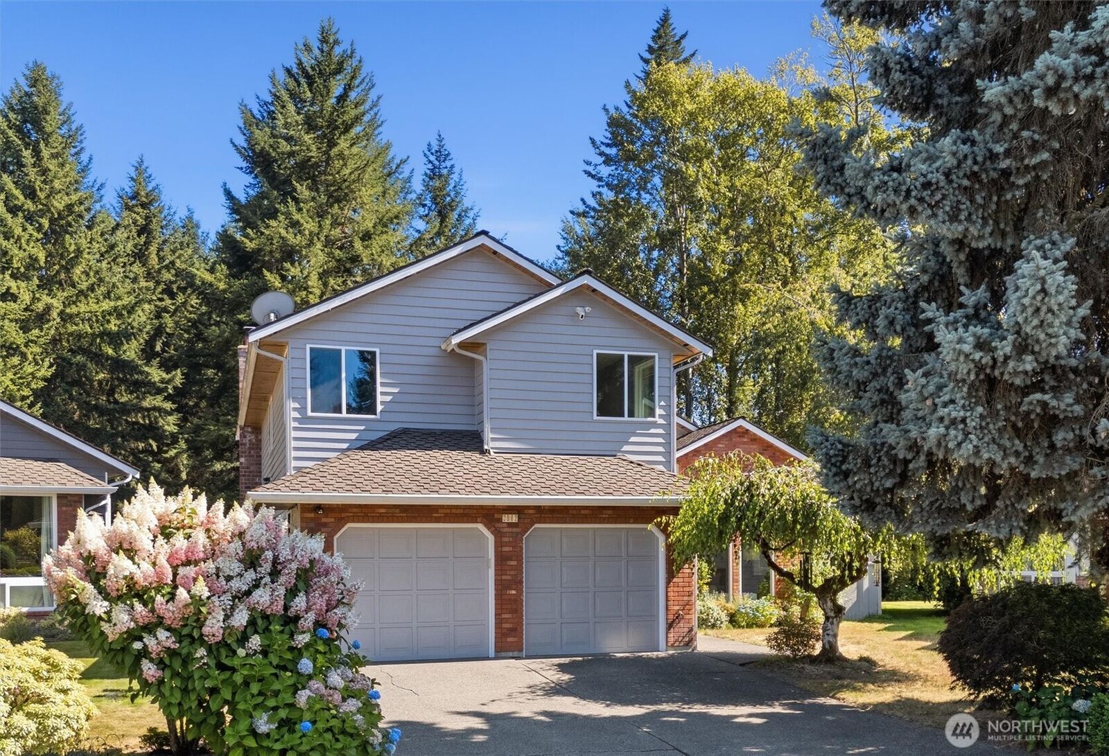 Property Photo:  3802  127th Street SE  WA 98208 