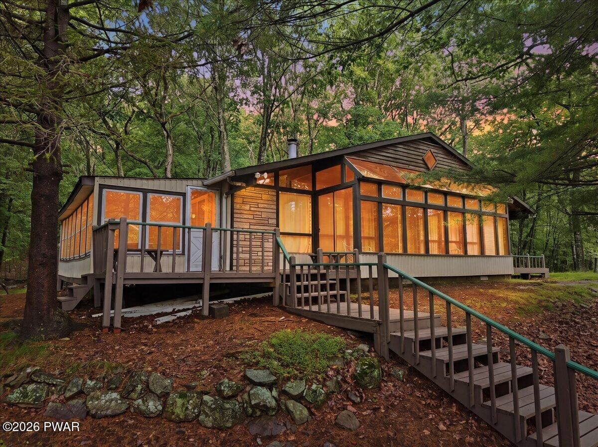 Property Photo:  200 Purple Martin Drive  PA 18324 