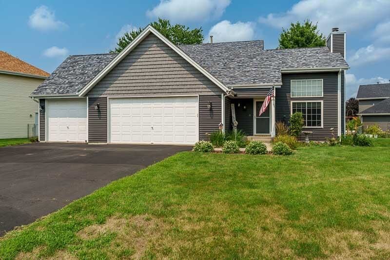 Property Photo:  4996 Zenith Parkway  IL 61115 