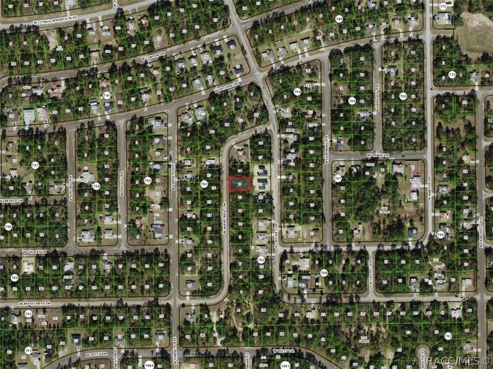 Property Photo:  1930 W Wavecrest Drive  FL 34434 