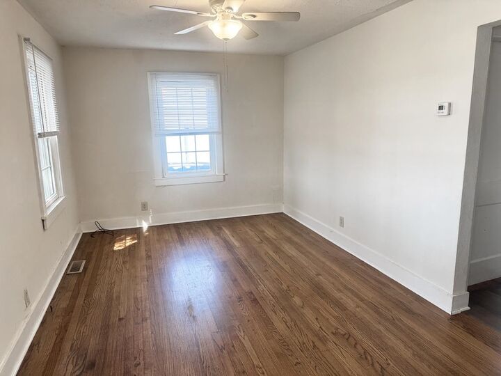 Property Photo:  1403 Greenwood Alley  KY 42101 