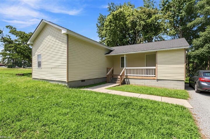 Property Photo:  19081 Rawlings Rd  VA 23829 