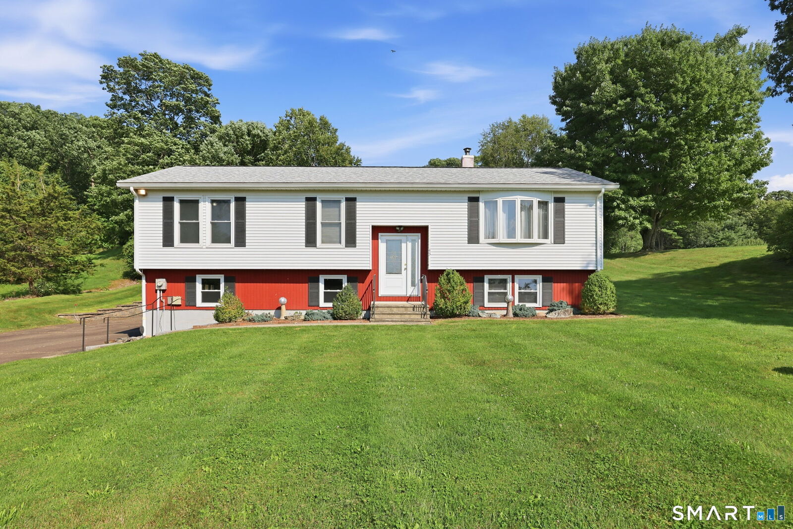 Property Photo:  43 Pinnacle Road  CT 06029 