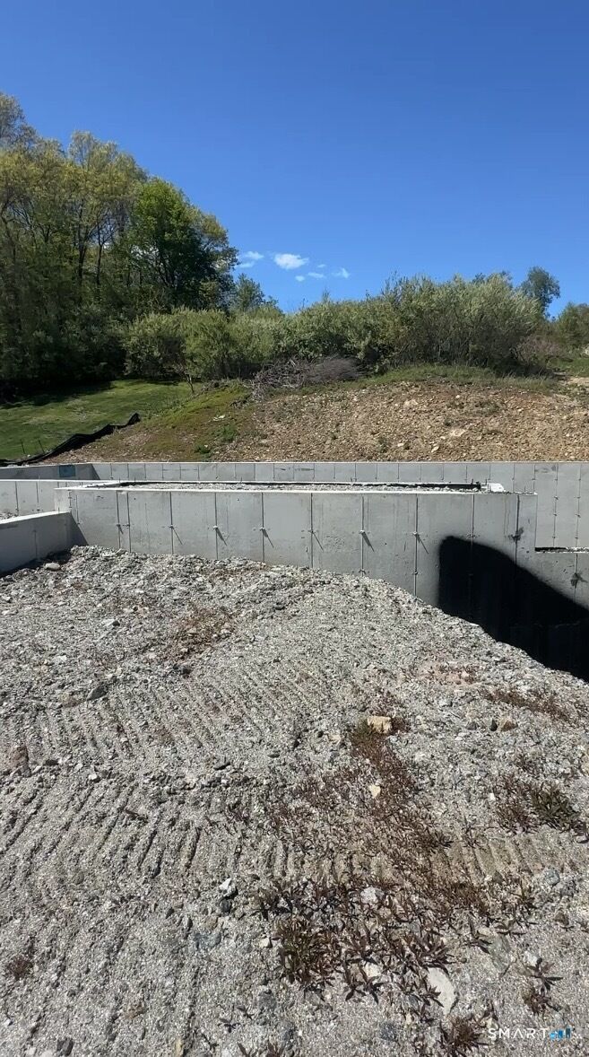 Property Photo:  100 Loop Road  CT 06795 